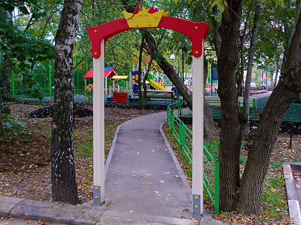 Арка для детской площадки