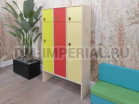 Оснащение детских садов, Шкафы, Шкаф 3-х секционный с антресолью ШР-006-3